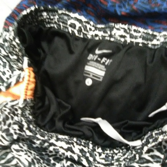 SOLD Nike dri-fit  shorts - Picture 2 of 4